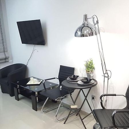 Modern Office Apartment.Wifi,2A/C,Luxury Fur/Tures Thessaloniki Exterior photo